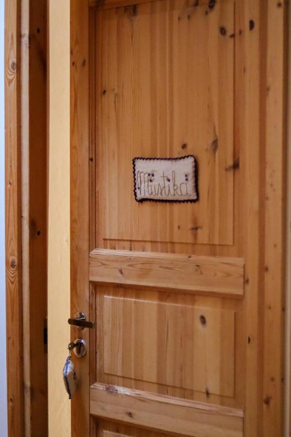 Samblatalu Homestay Laulasmaa Exterior photo